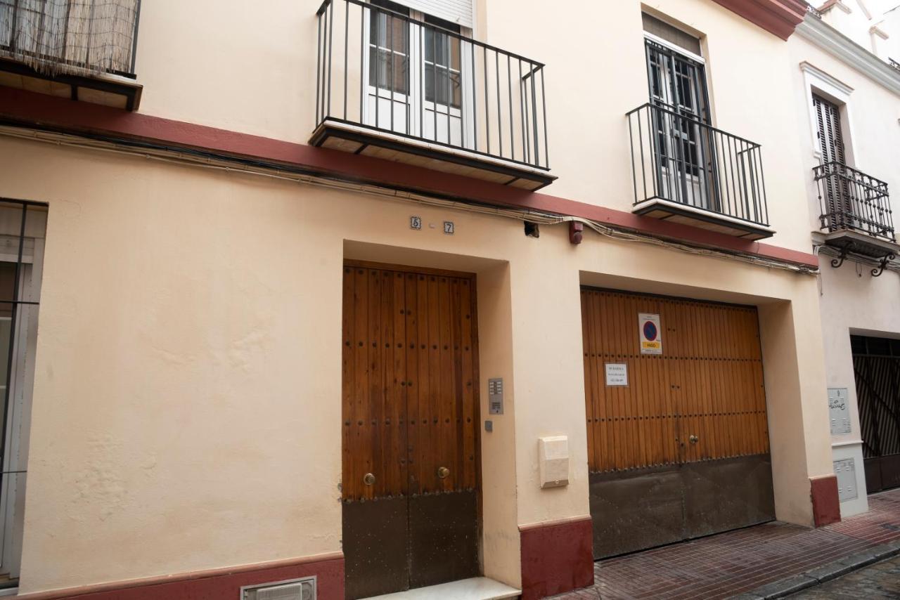 180 Home Ideal Apartamento Con Patio San Bernardo 2 塞维利亚 外观 照片